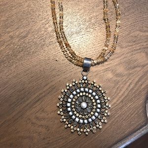 Pendant necklace